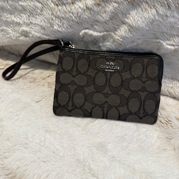 Coach Small Wristlet - Picture 2 of 5